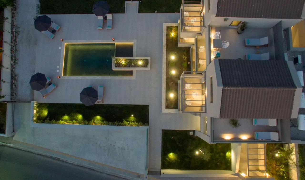 Eleanthi Modern Living Apartment Galatas  Exterior photo