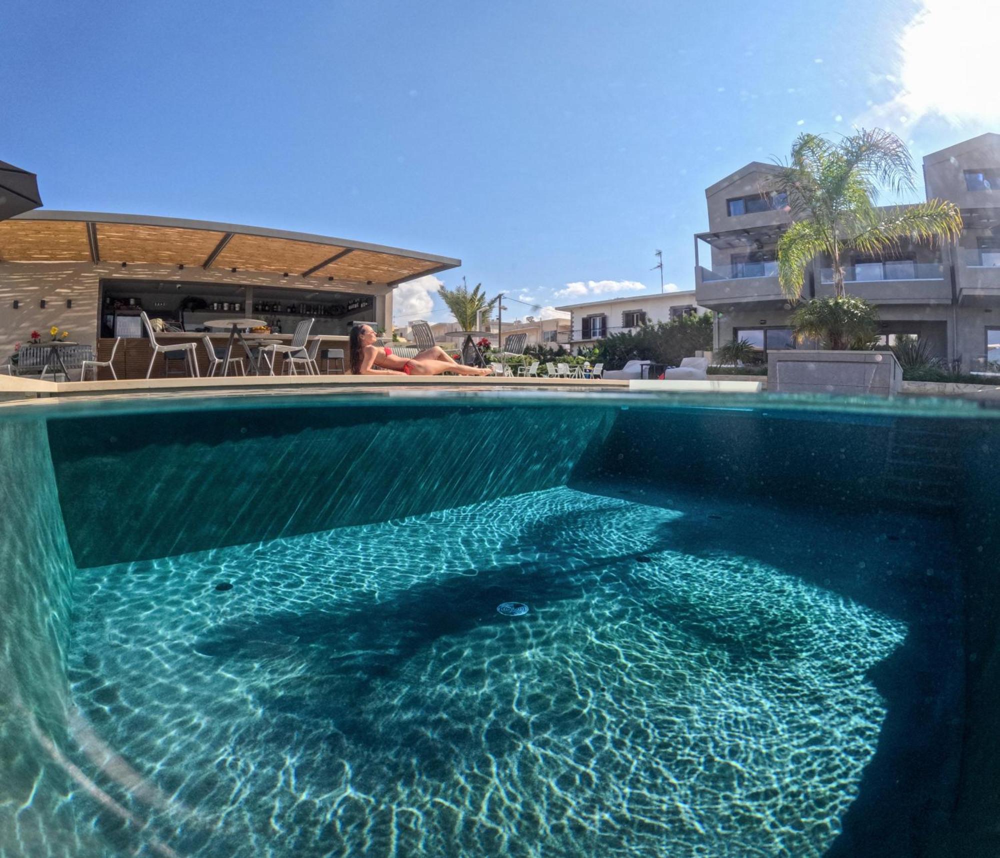 Eleanthi Modern Living Apartment Galatas  Exterior photo
